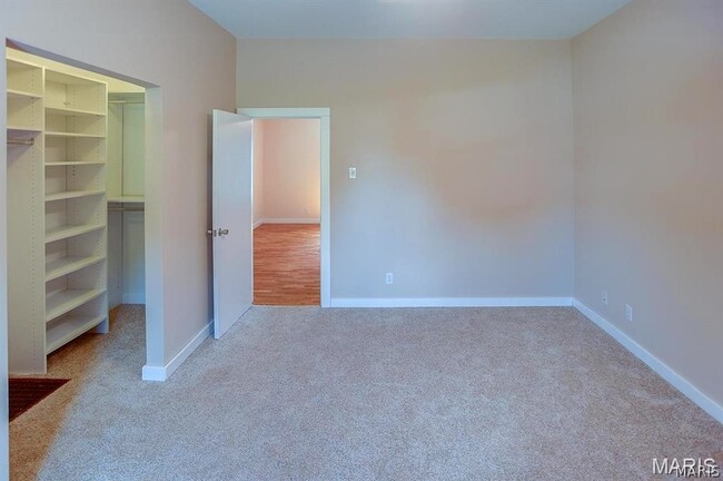 Building Photo - 126 S Meridian Rd