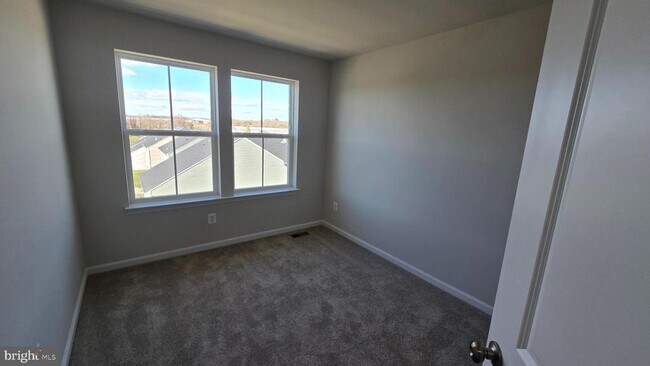 Building Photo - 1344 Red Clover Ln