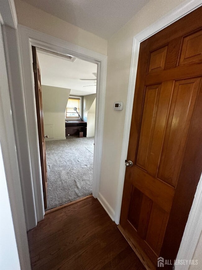 Building Photo - 277 Dukes Rd