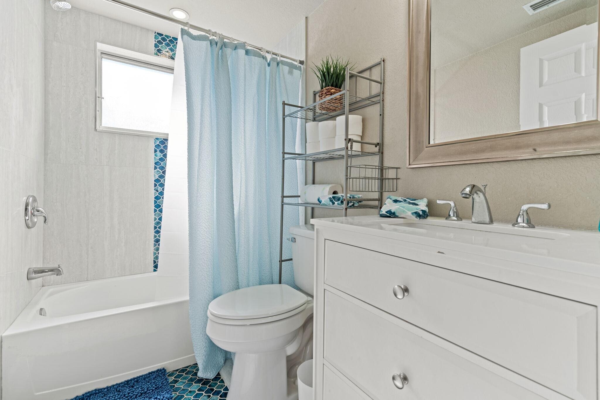 Building Photo - 10907 N 29th St