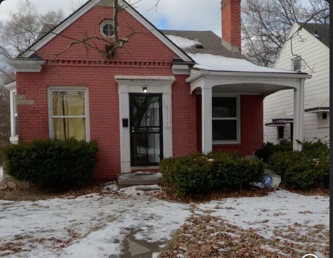 Building Photo - 6177 Hereford St