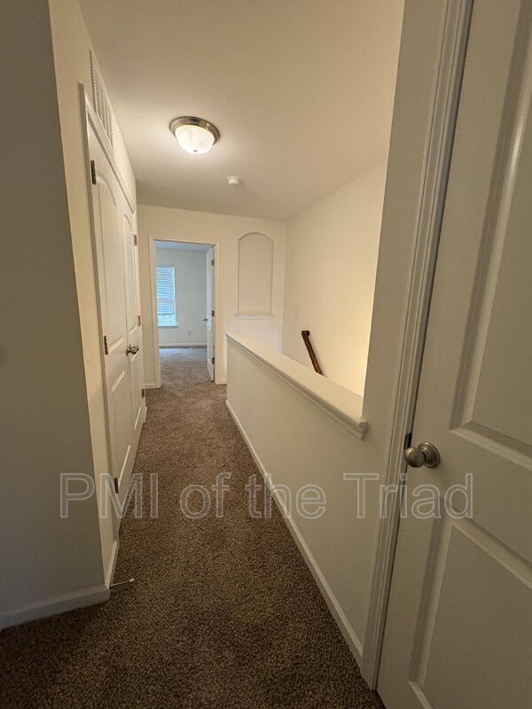 Building Photo - 5327 Farm House Trail