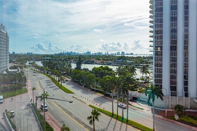 Building Photo - 5445 Collins Ave