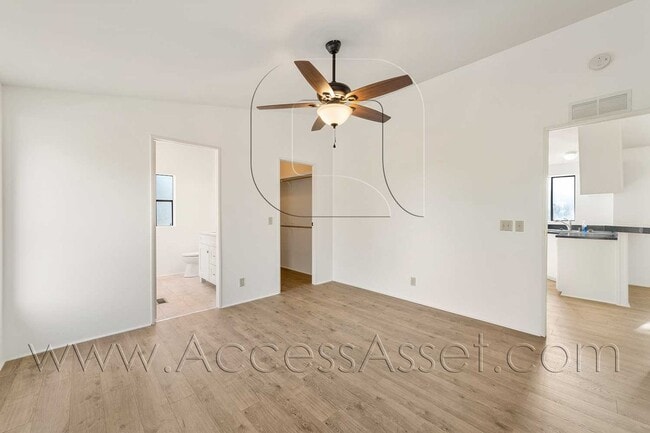 Building Photo - Private 3 Bed /2 Bath Home With Scenic Views In Lake Elsinore!