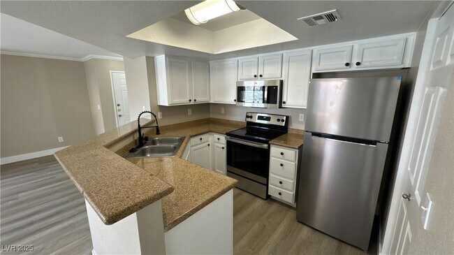 Building Photo - 8600 W Charleston Blvd