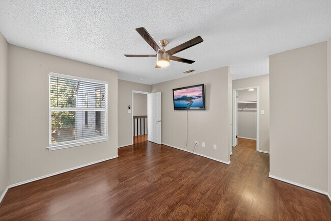 Building Photo - 4107 Medical Dr
