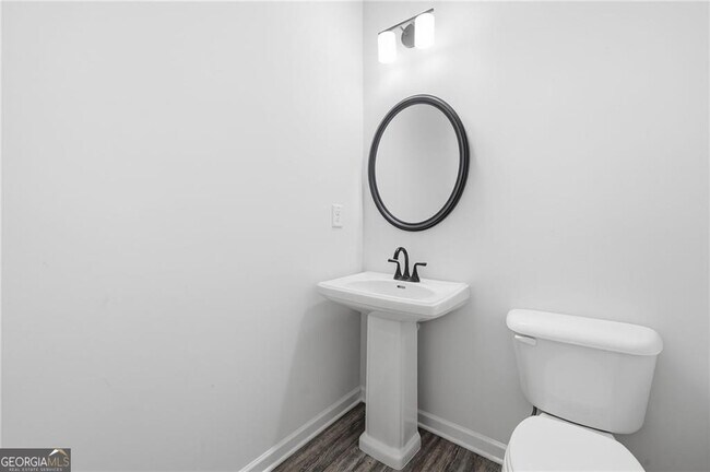 Building Photo - 3860 Pressley Ln