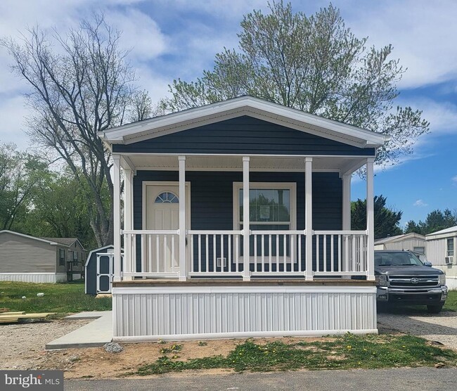 Building Photo - 1679 S State St