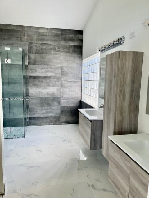 Building Photo - 10601 NW 18th Ct