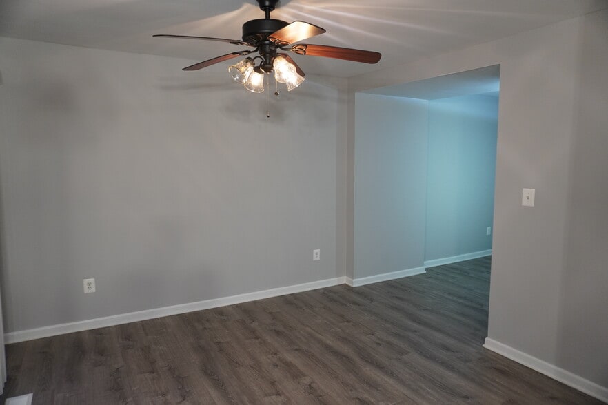 Building Photo - 25 Patricks Ct