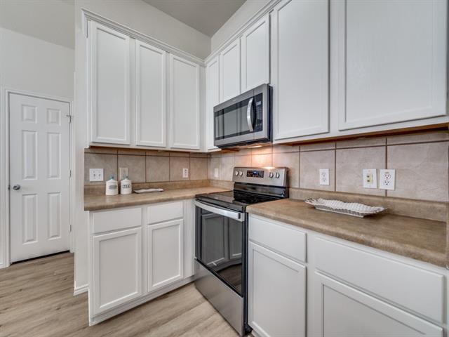 Building Photo - 3904 Coloma Dr