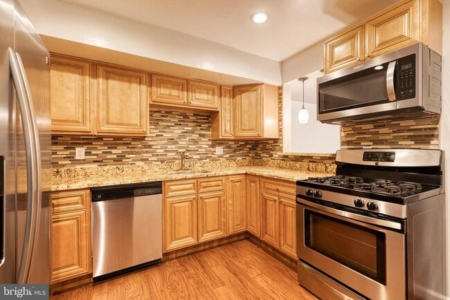 Building Photo - 10564 Cross Fox Ln