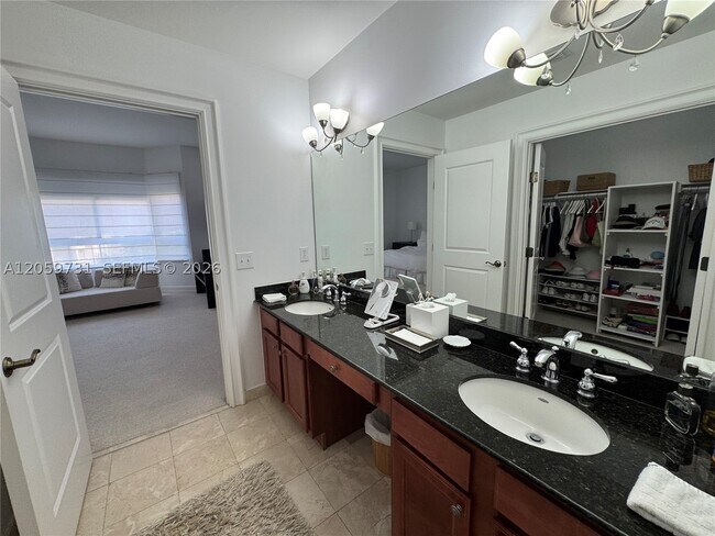 Building Photo - 16100 Emerald Estates Dr