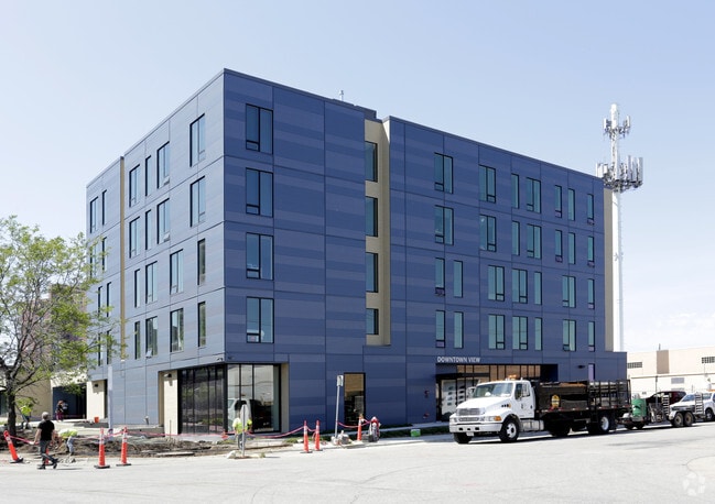 Building Photo - Downtown View Apartments