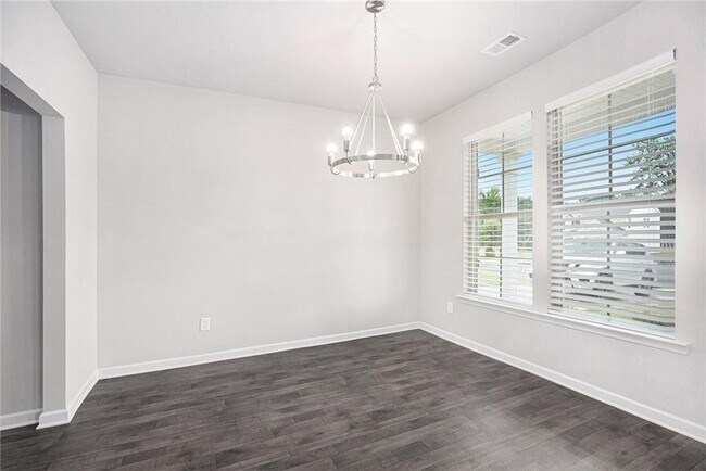 Building Photo - 1157 Burgundy Dr