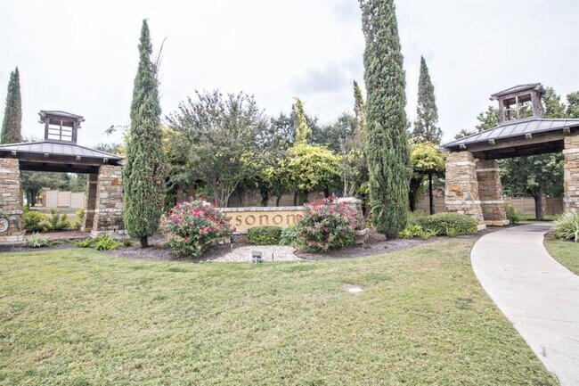 Building Photo - 3336 Alexander Valley Cove