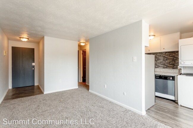 Building Photo - 2 br, 1.5 bath Apartment - 506 16th St