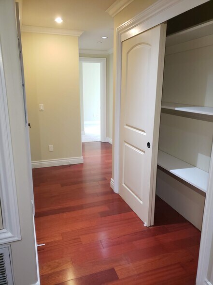 Hallway closet - 1135 S Shenandoah St