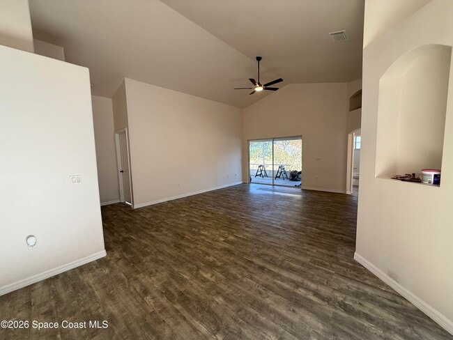 Building Photo - 2748 Mariah Dr