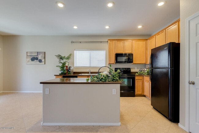 Building Photo - 3766 E Constitution Ct