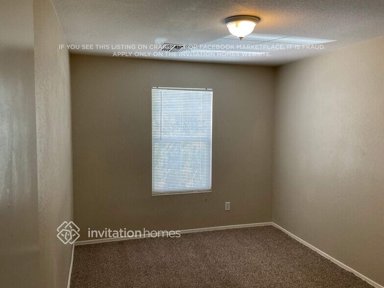 Building Photo - 40661 N Ancona Ct