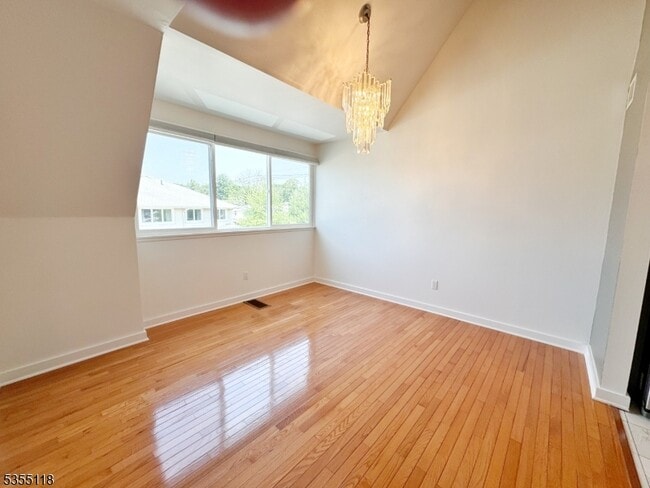 Building Photo - 466 Pompton Ave