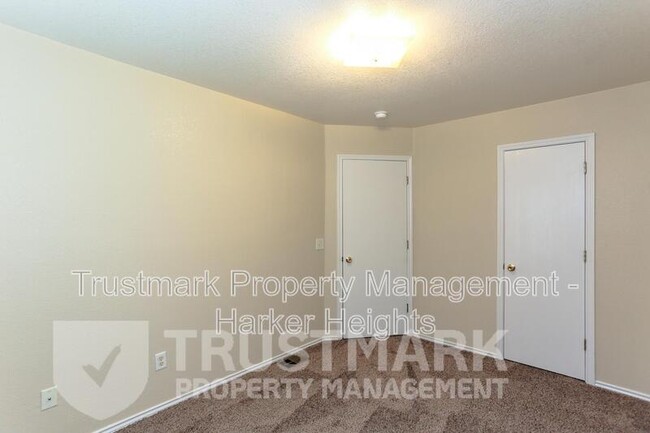 Building Photo - 2710 Vernice Loop
