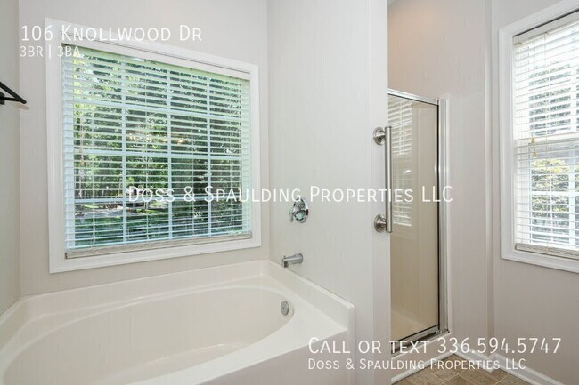 Building Photo - 106 Knollwood Dr