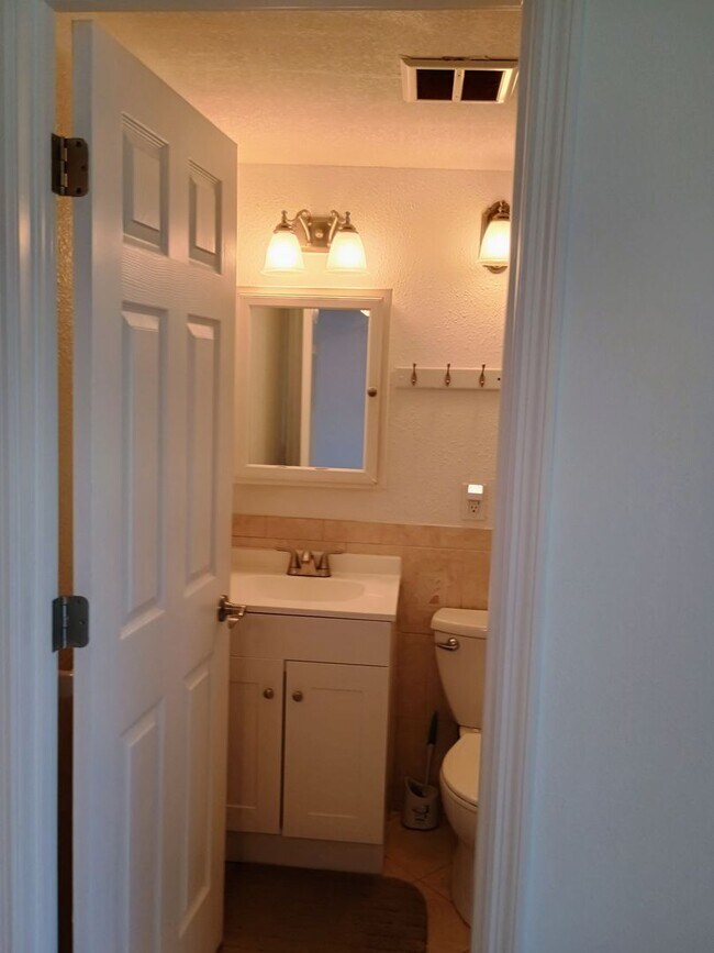 Building Photo - Waterfront Property on CANAL !!!       ***...
