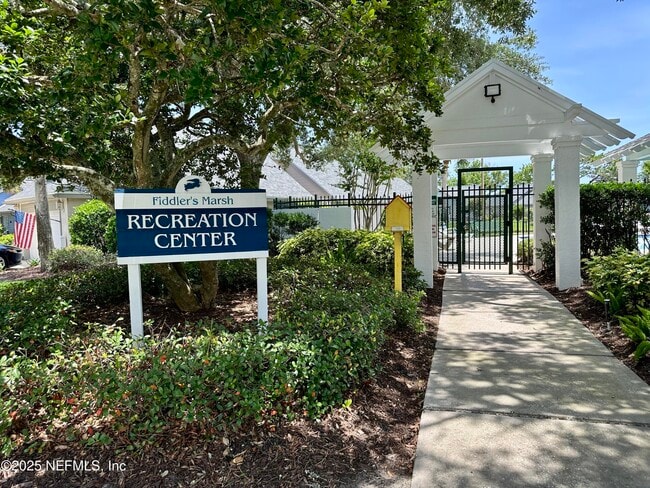 Building Photo - 412 La Reserve Cir