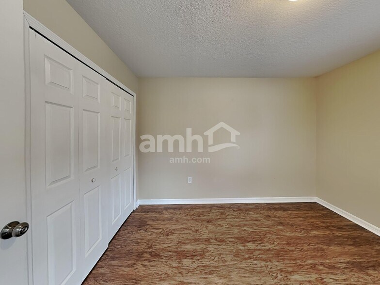 Building Photo - 4905 70th St E