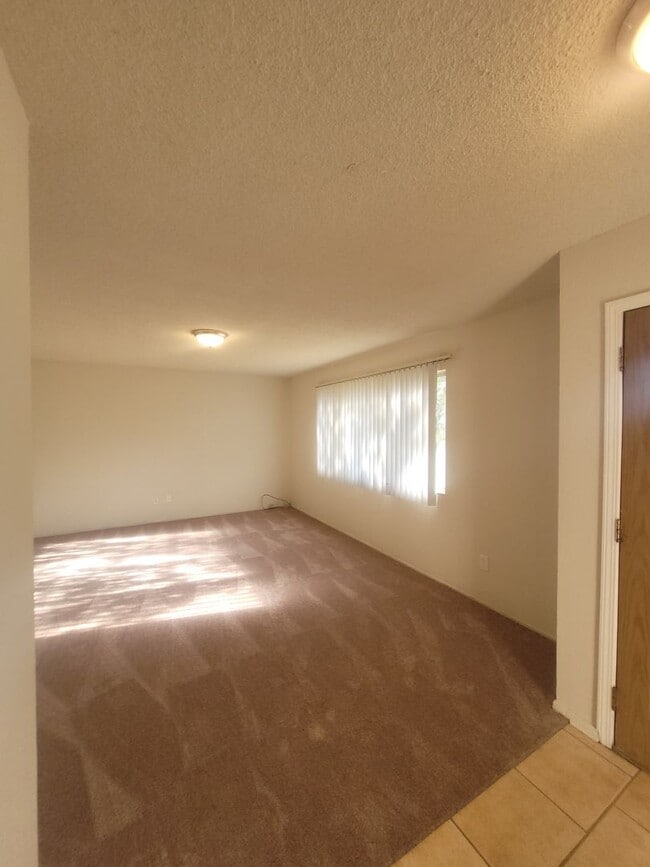 Building Photo - Citrus Heights 3 bedroom