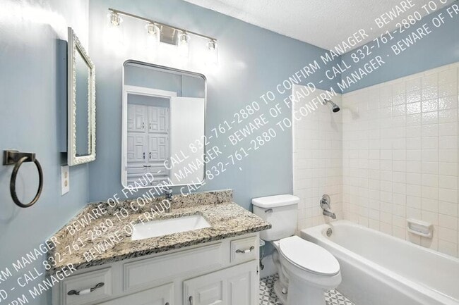 Building Photo - 1106 Paluxy Ct