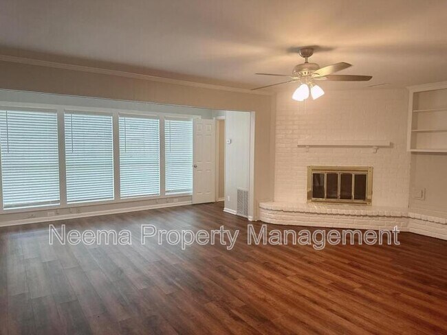 Building Photo - 6226 Allentown Dr