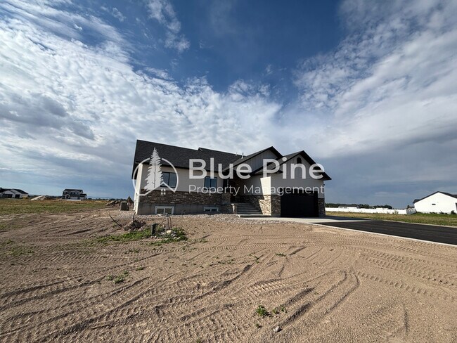 Building Photo - 3766 369 N