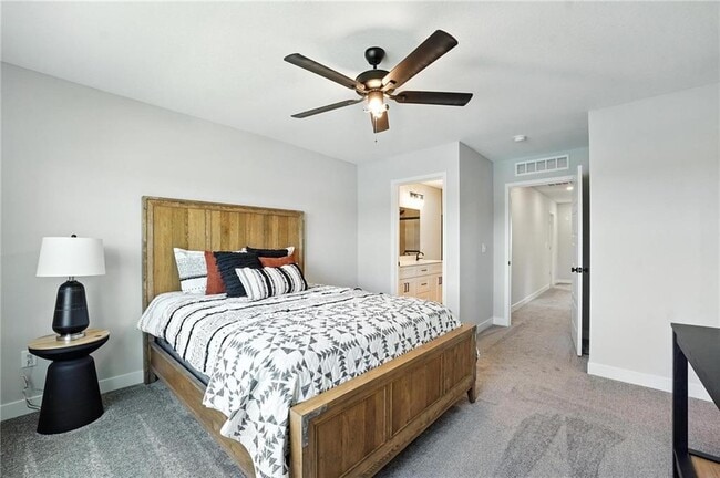 Building Photo - 8708 SW Brickell Dr