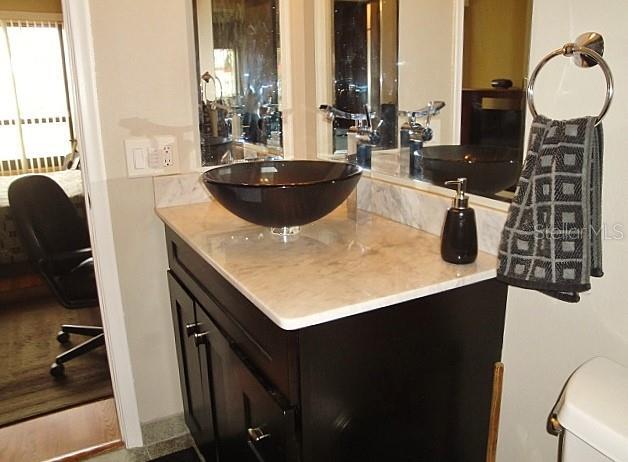 Building Photo - 6294 Bahia Del Mar Cir N