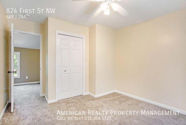 Building Photo - 824 First St NW-