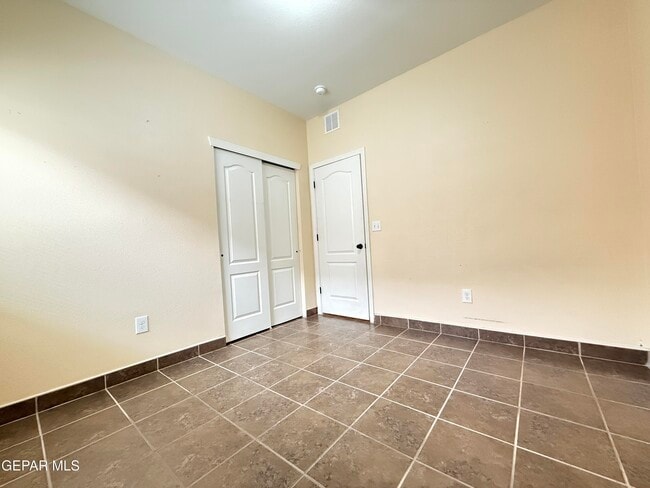 Building Photo - 13136 Freshford