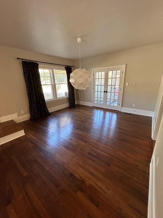 Building Photo - "Charming 4-Bedroom Retreat with Granite Finishes, Cozy Fireplace & Expansive 4399 Sq Ft Layout i...