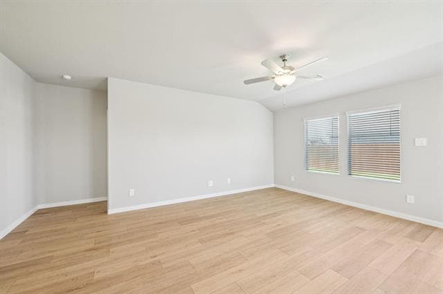 Building Photo - 413 Loch Dr