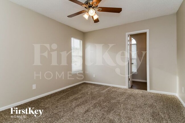 Building Photo - 1603 Cove Landing Dr