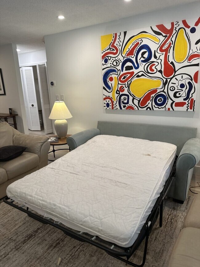 Building Photo - 2780 Landmark Dr