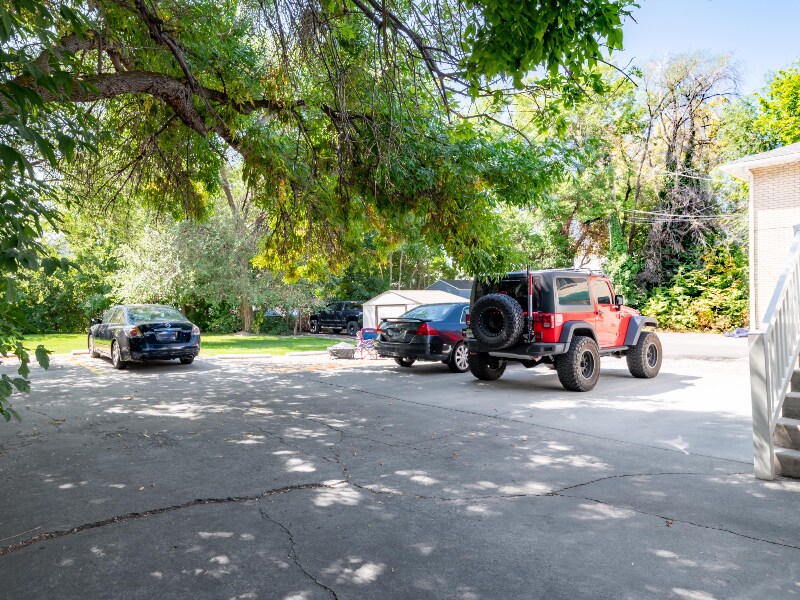 Building Photo - 544 E 600 N