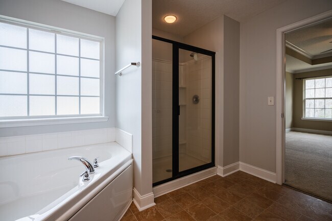 Building Photo - 157 Outpost Trl