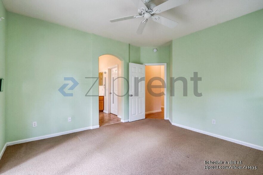 Building Photo - 2834 Prado Ln