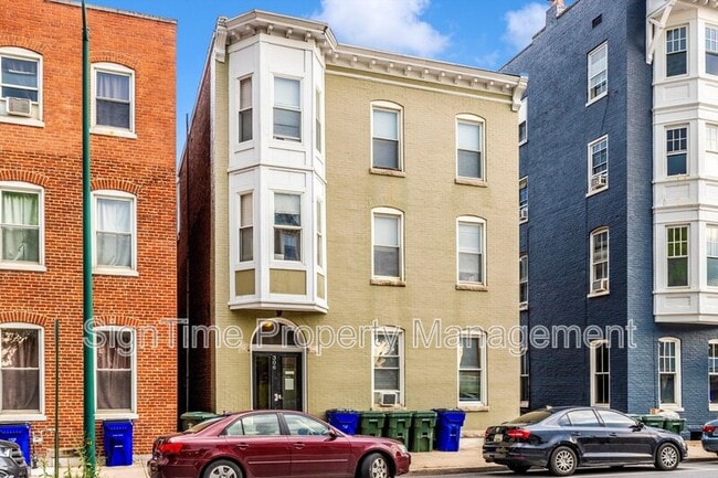 Building Photo - 306 N Potomac St