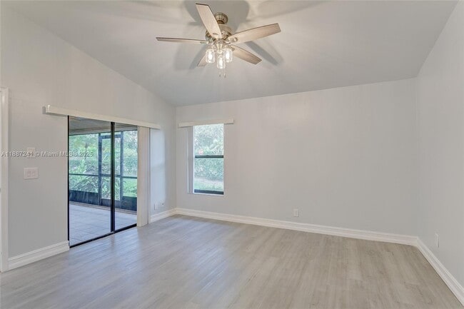 Building Photo - 802 Bannock Terrace