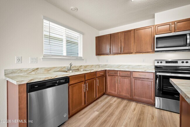 Building Photo - 12856 Buckhorn Ln