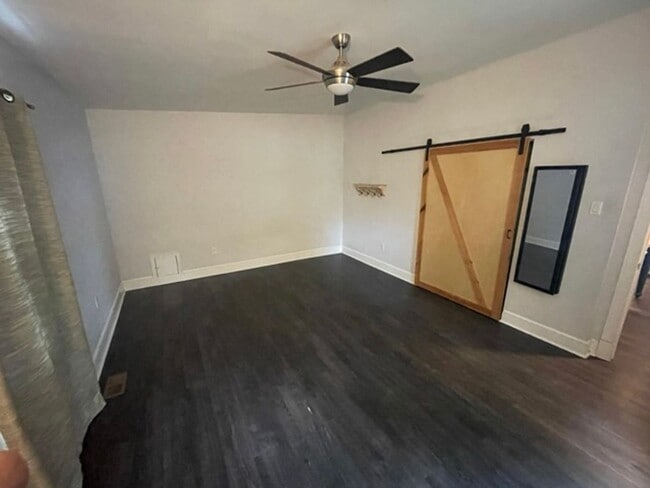 Building Photo - Charming 2 Bedroom Richmond Home